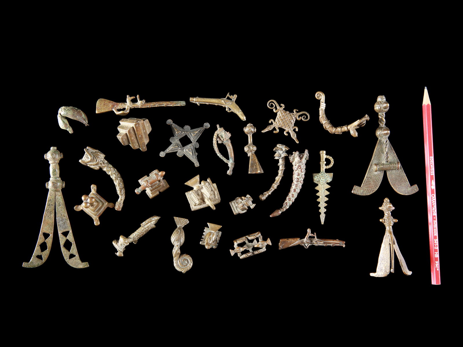 25 Asante figurative Goldweights - 2