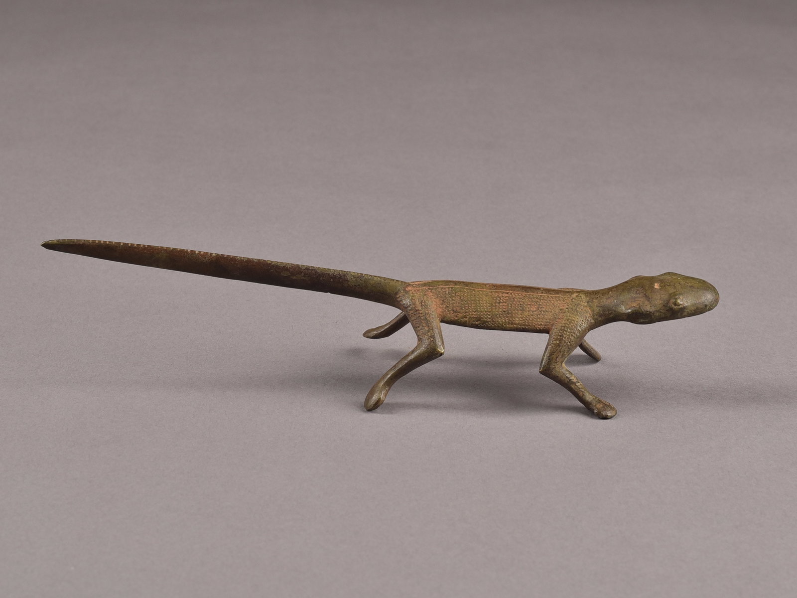A Fon Bronze Lizard - 4