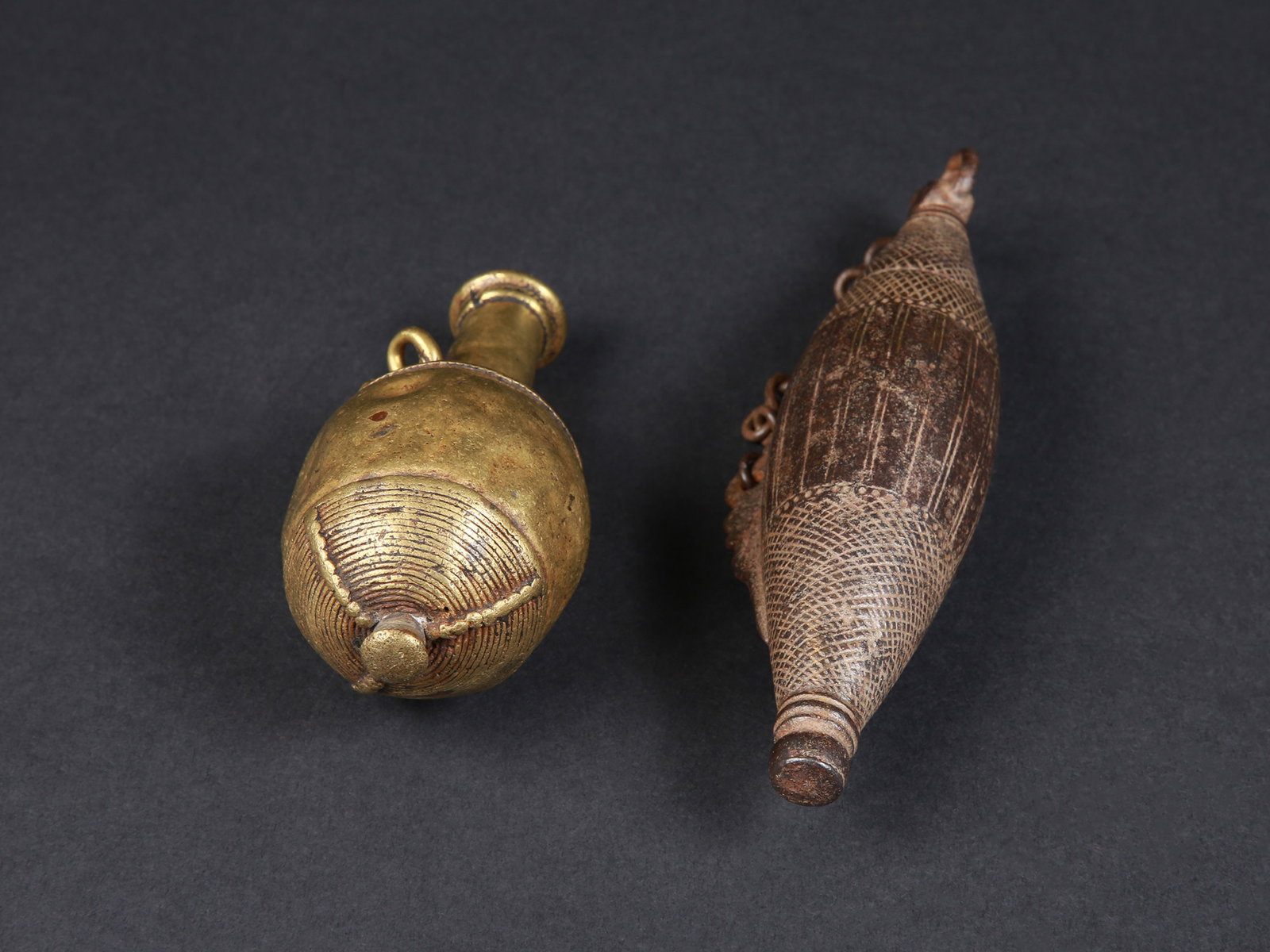2 Kirdi Snuff Containers - 7