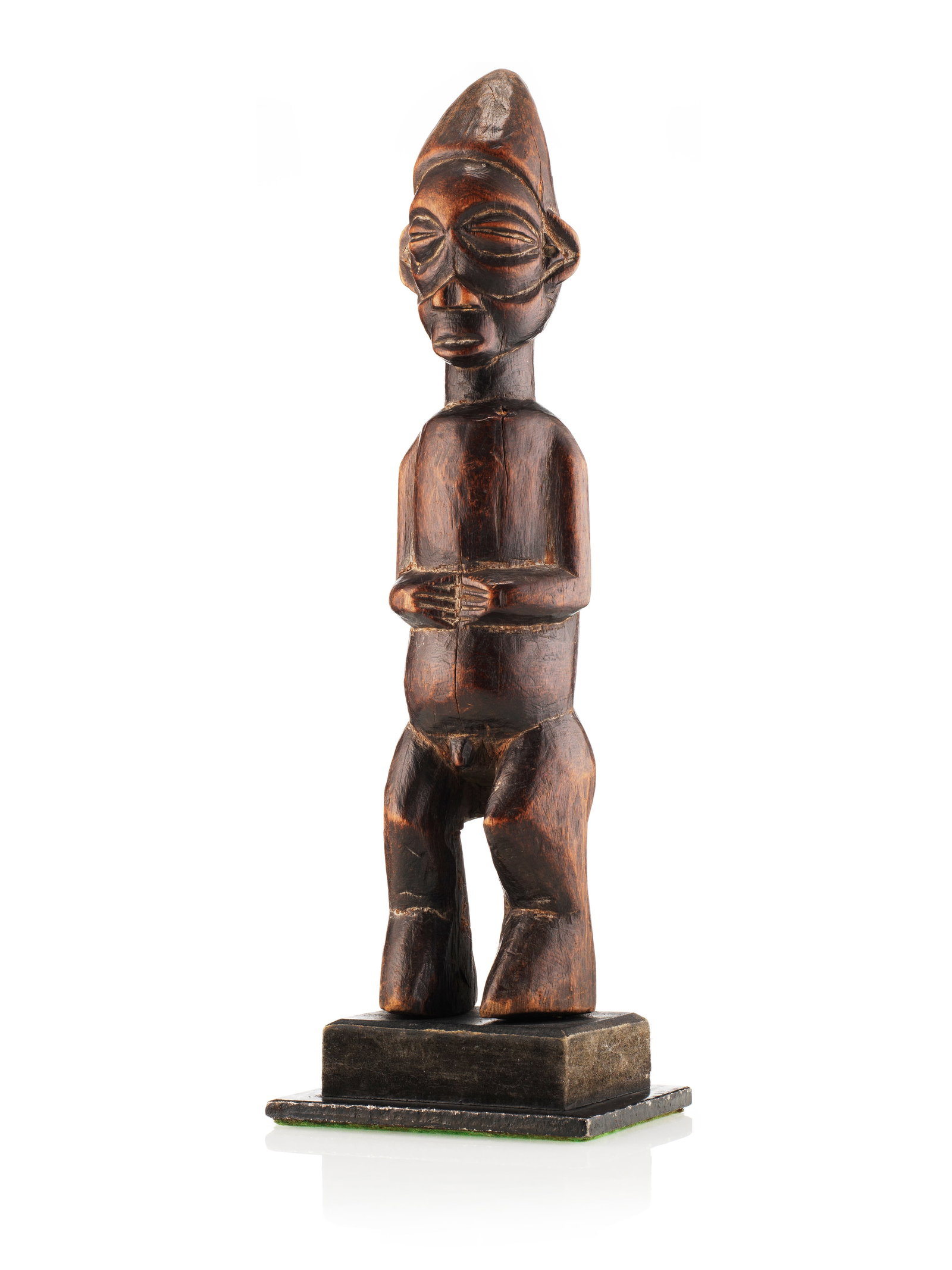 A Yaka Figure, Handicraft: Figur, Kunstgewerbe Yaka. DR Kongo Mit Sockel / with base Holz. H 23 cm. Provenienz: - französische Privatsammlung, Orléans. - Hammer Auktionen, Basel, 03.12.2016, Lot 131. - Claudine (1952-