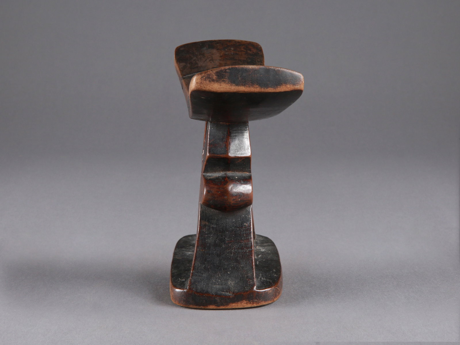 A Shona Headrest, "mutsago" - 5