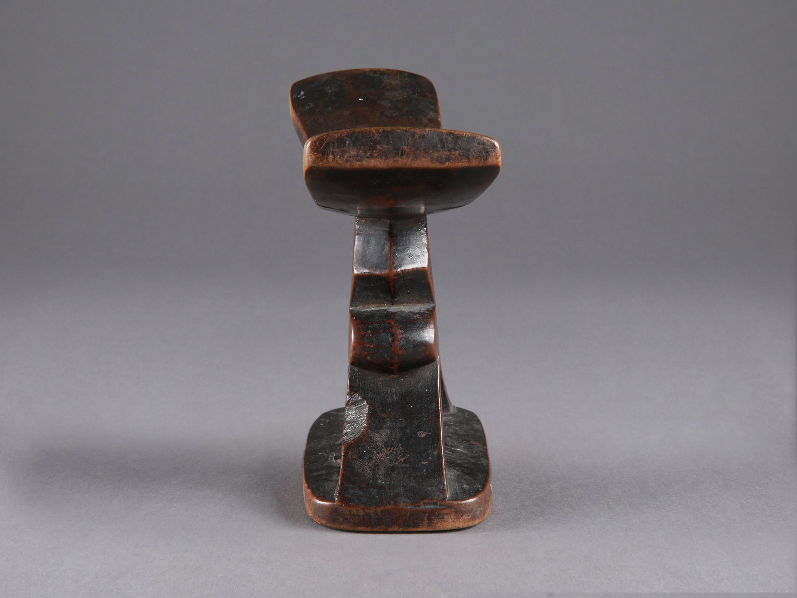 A Shona Headrest, "mutsago" - 9