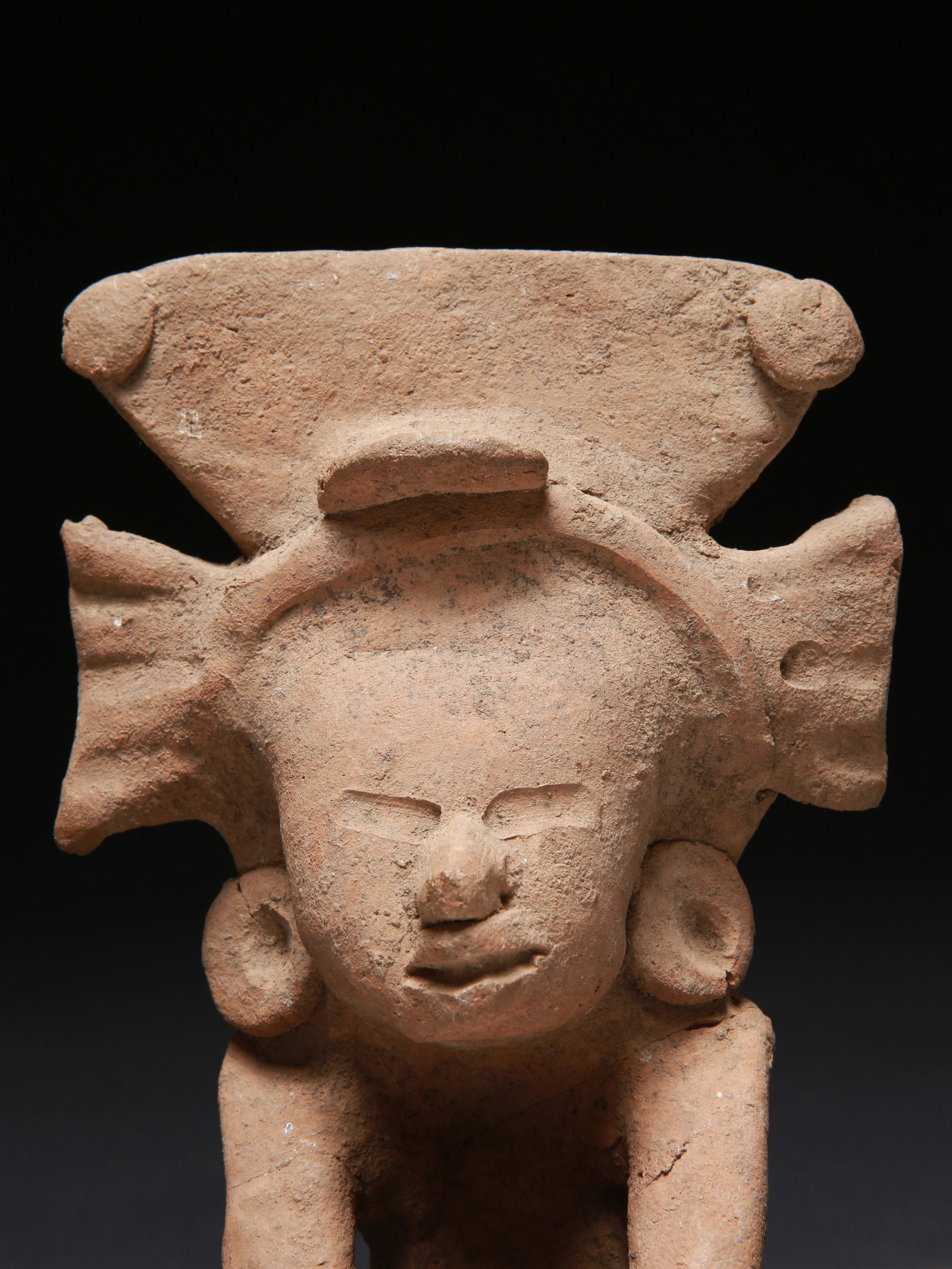 A Veracruz seated Figure - 10
