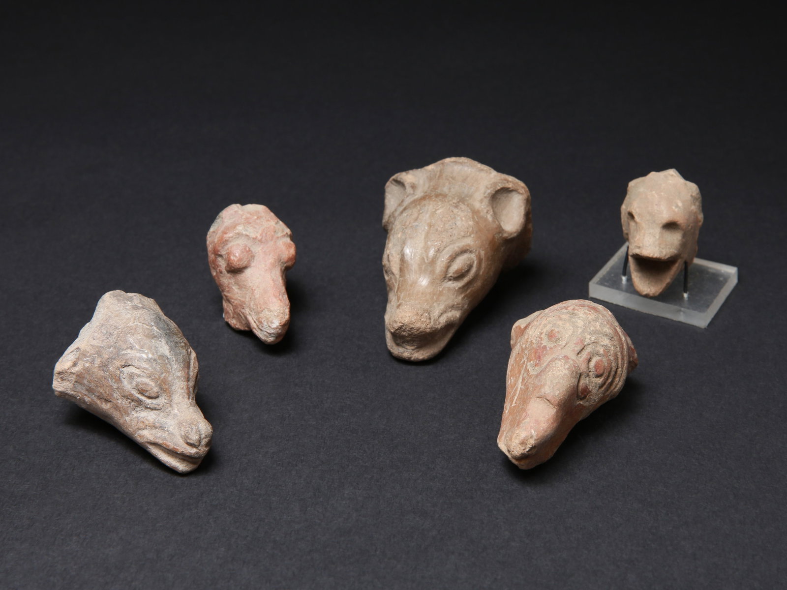 5 Mexican zoomorphic Miniature Heads (1 of 6)