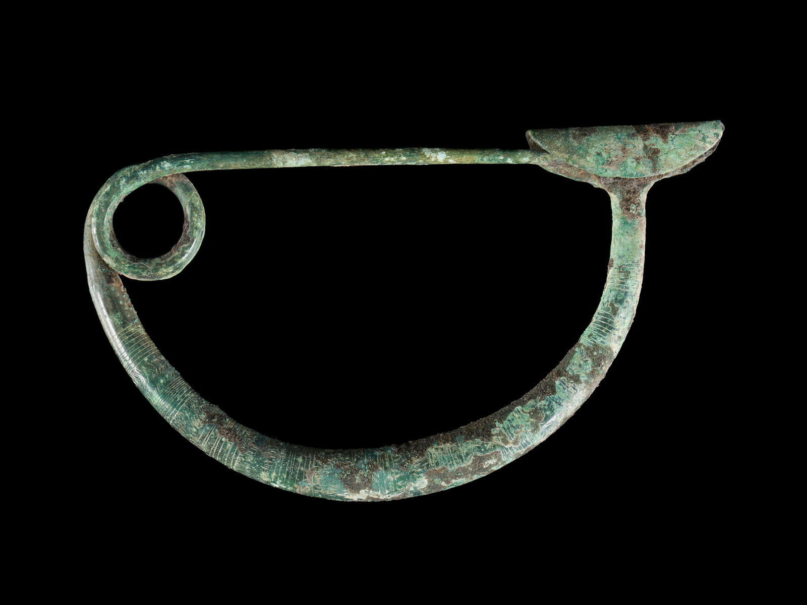 An Italic Arched Brooch - 6
