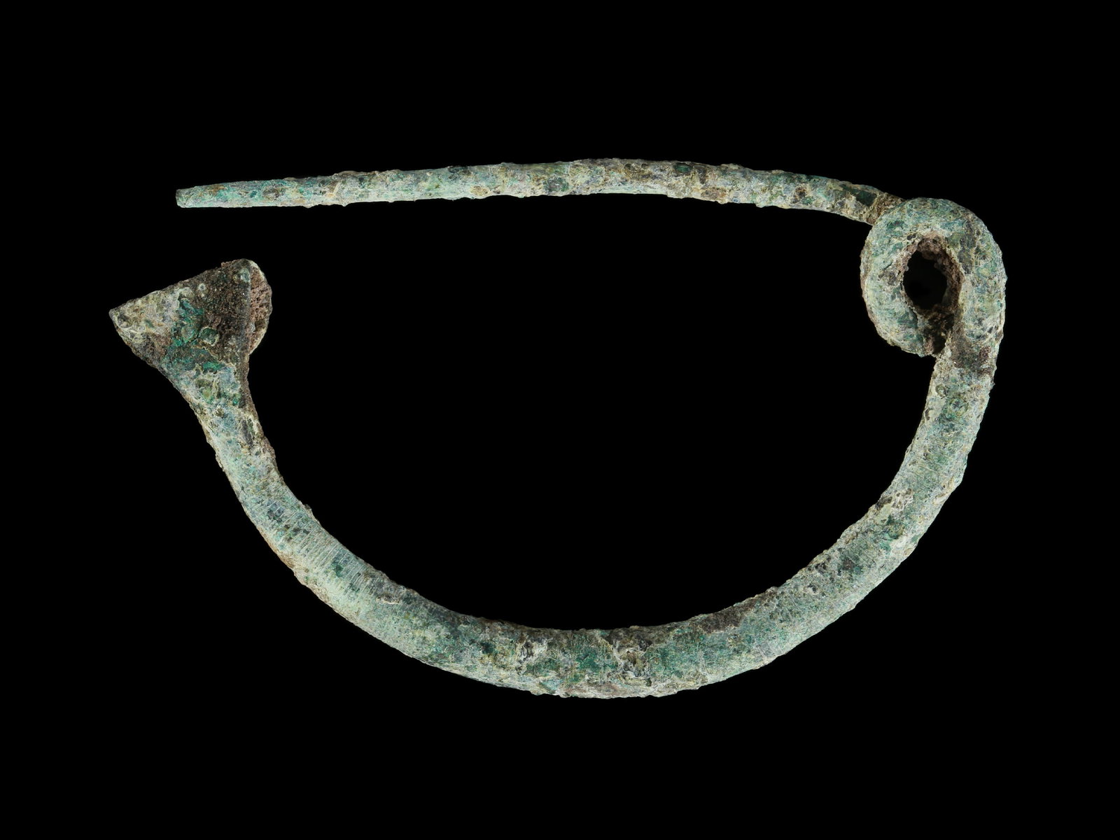 An Italic Arched Brooch - 3