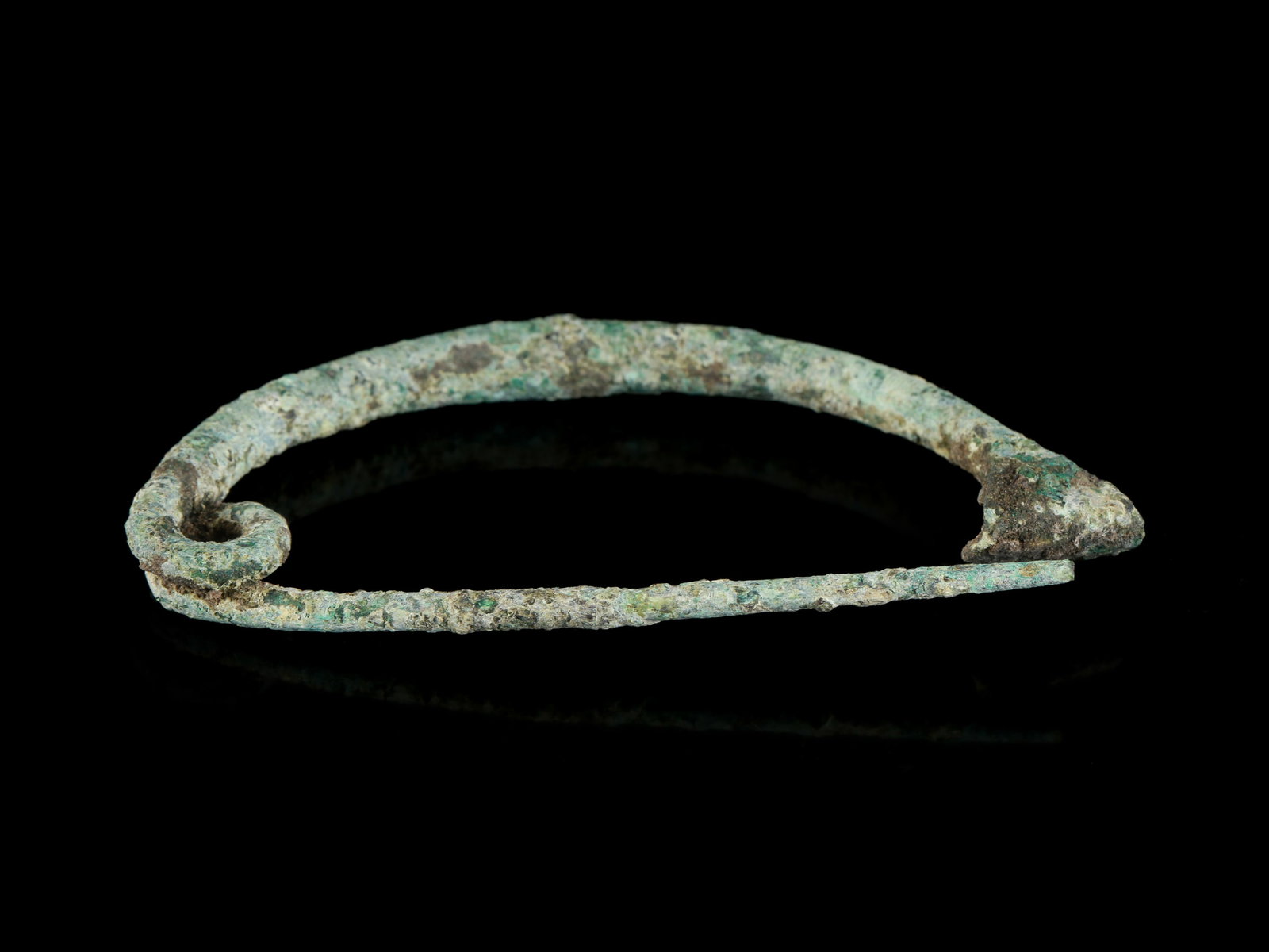 An Italic Arched Brooch - 5