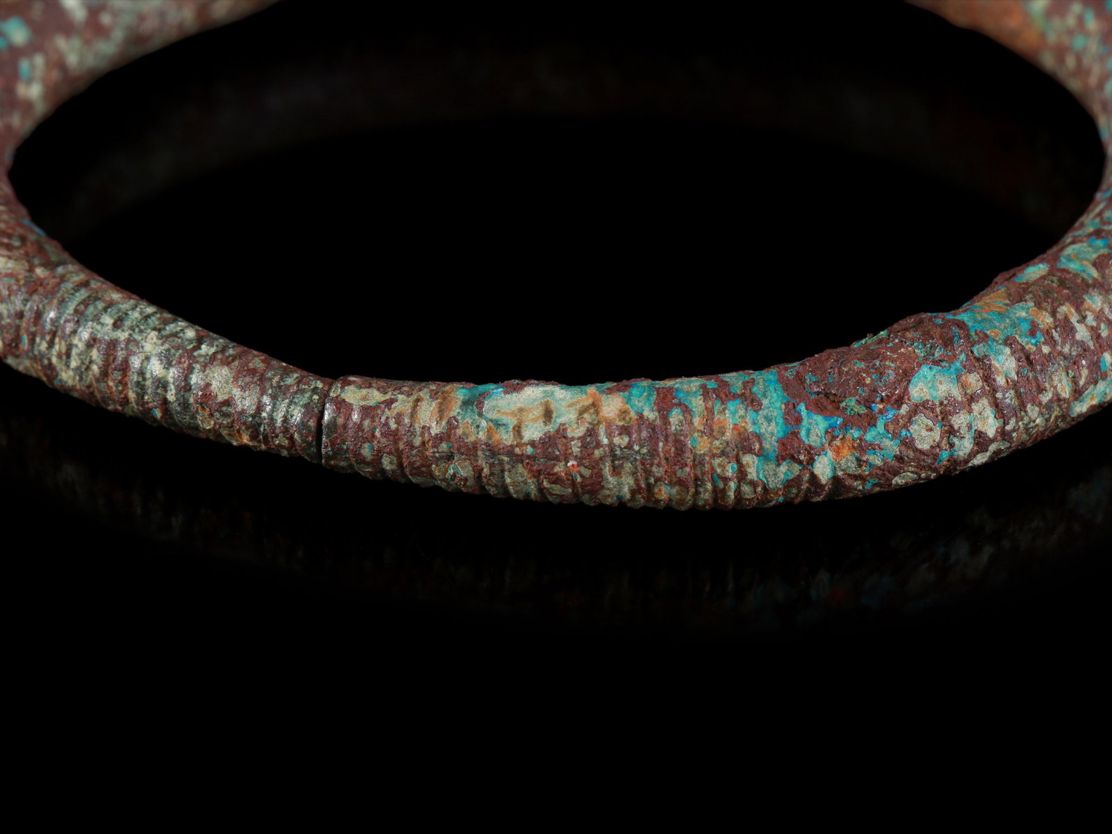 An Italic Bracelet - 5
