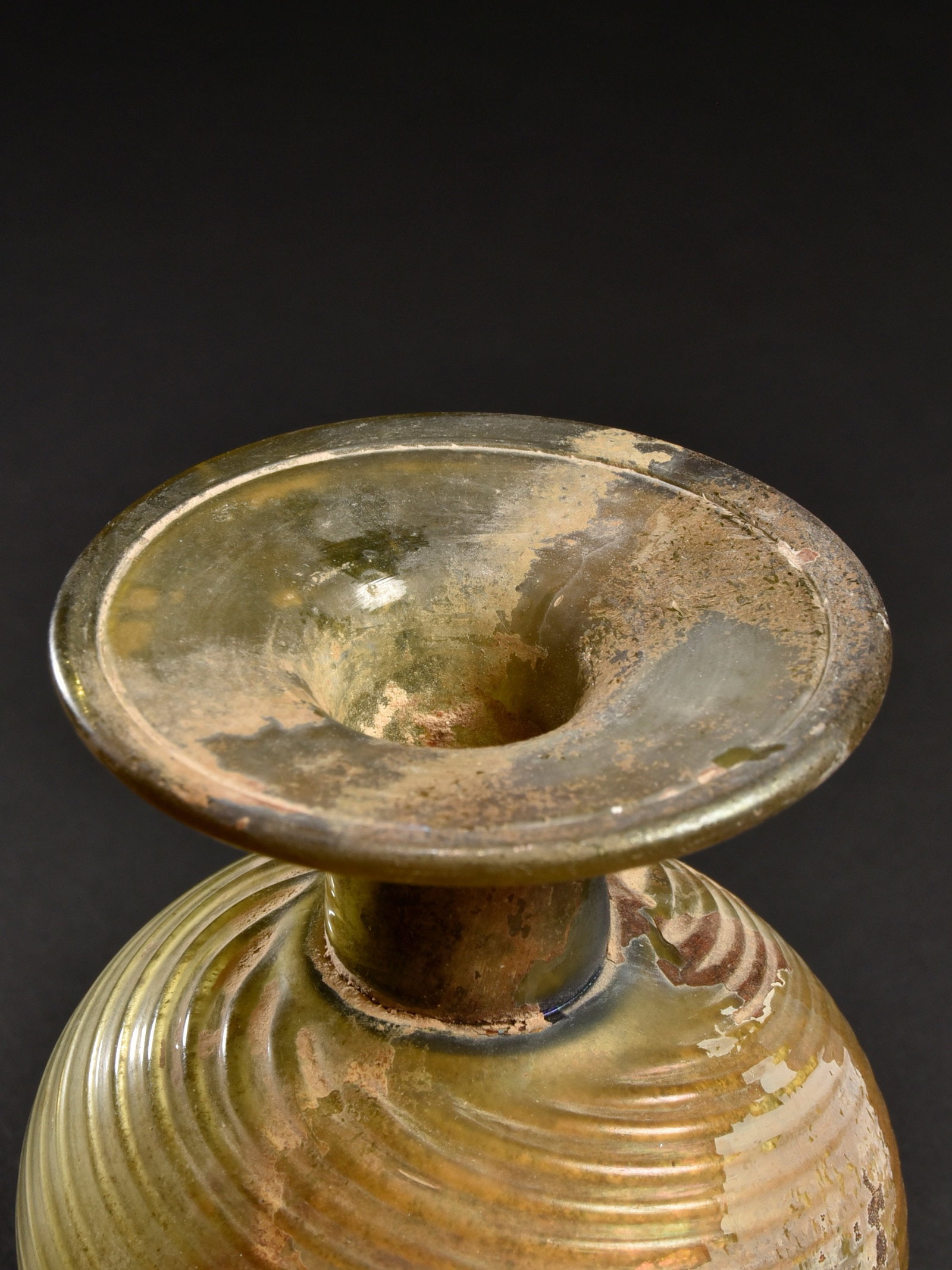 A Ribbed Sprinkler Flask - 6