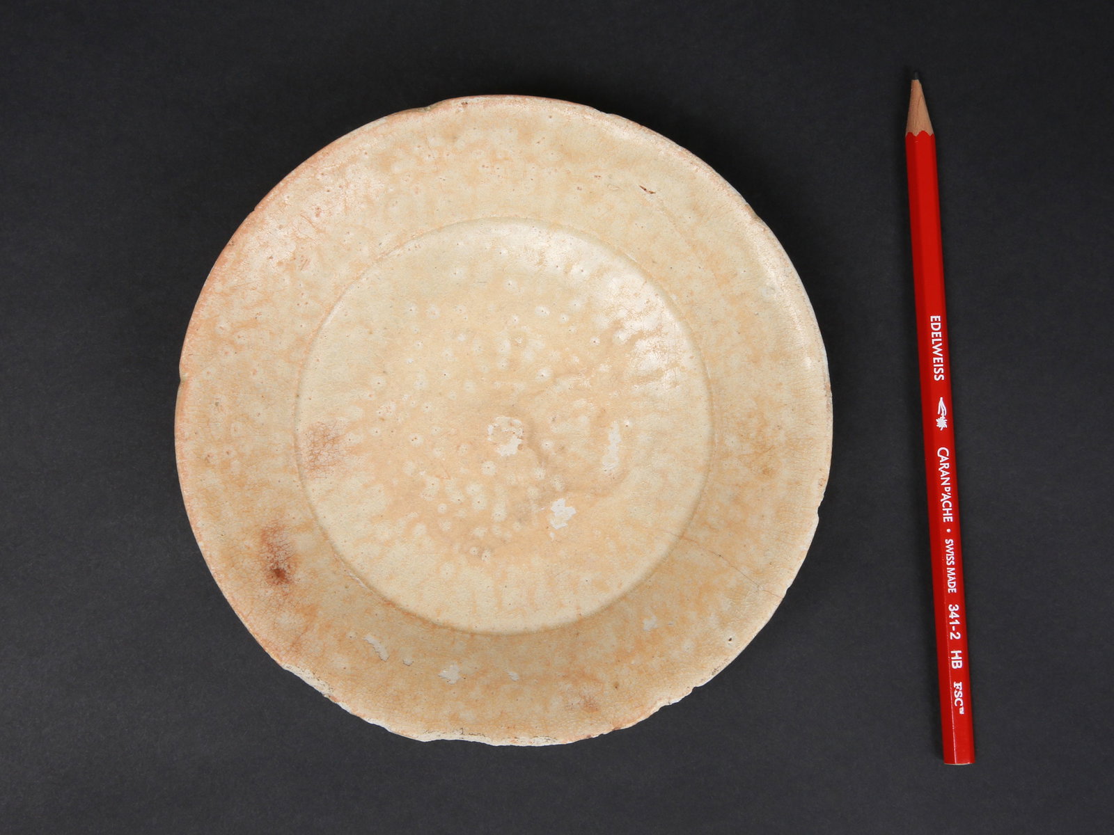 A Chinese Early Plate - 5