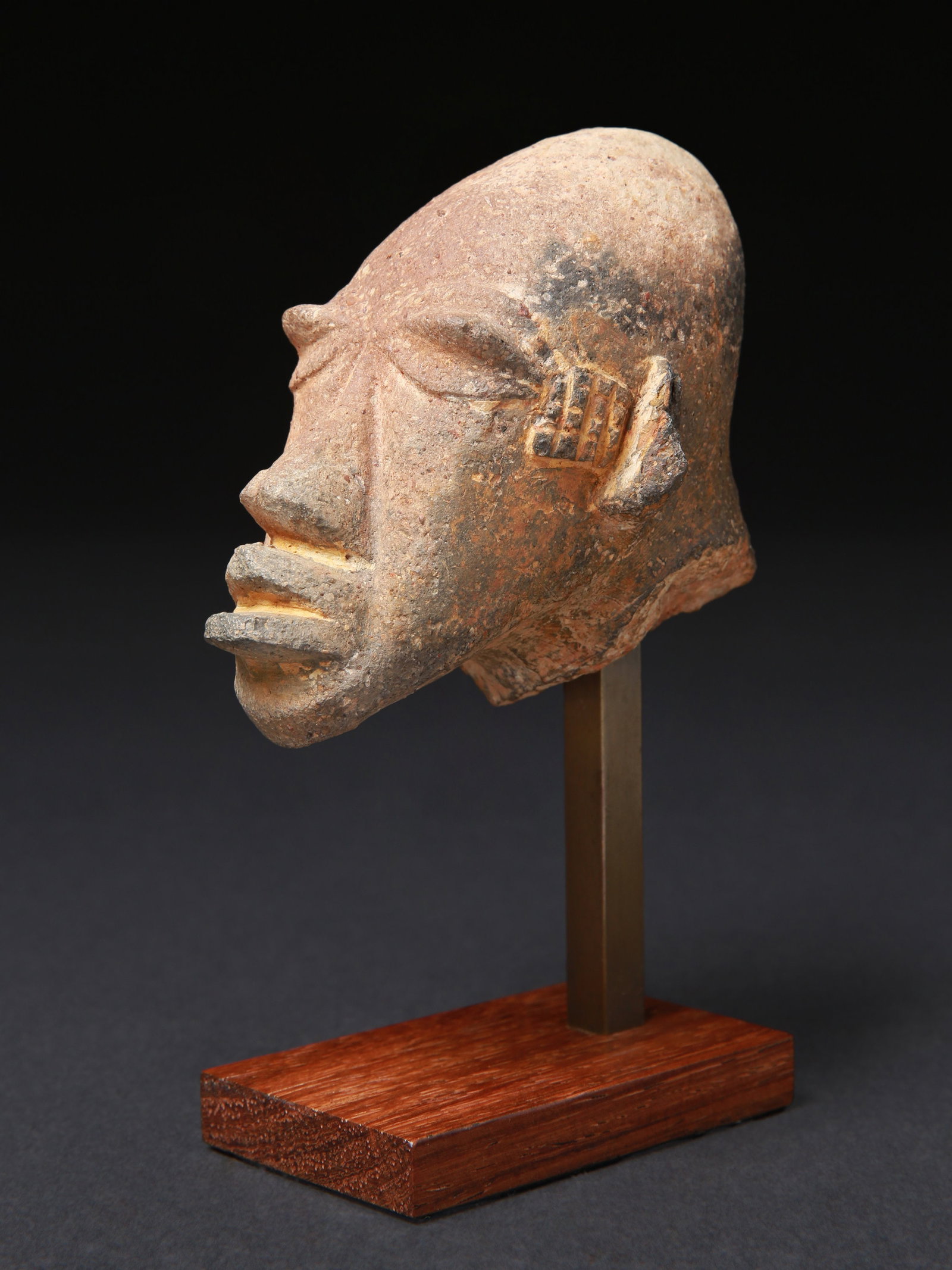 A Djenne Head, Fragment of a Figure (1 of 15)
