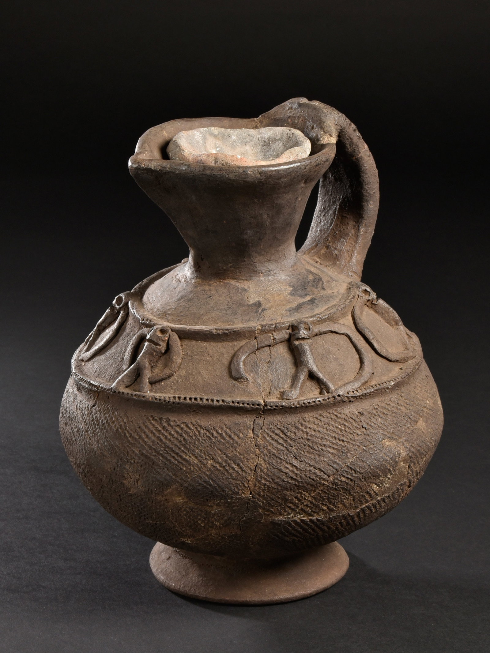 A Grassland Terracotta Jug (1 of 14)