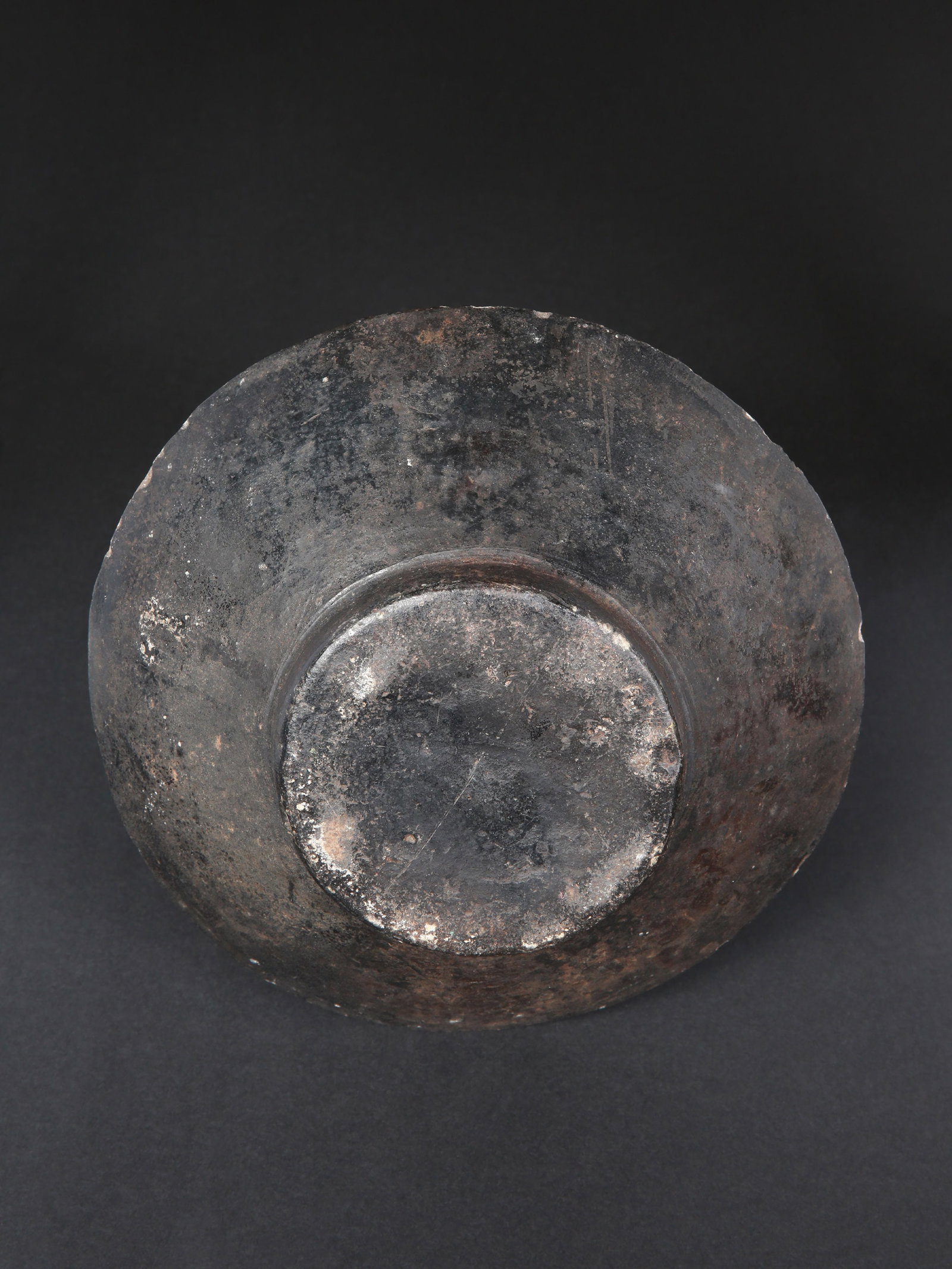 An Asante Vessel - 10