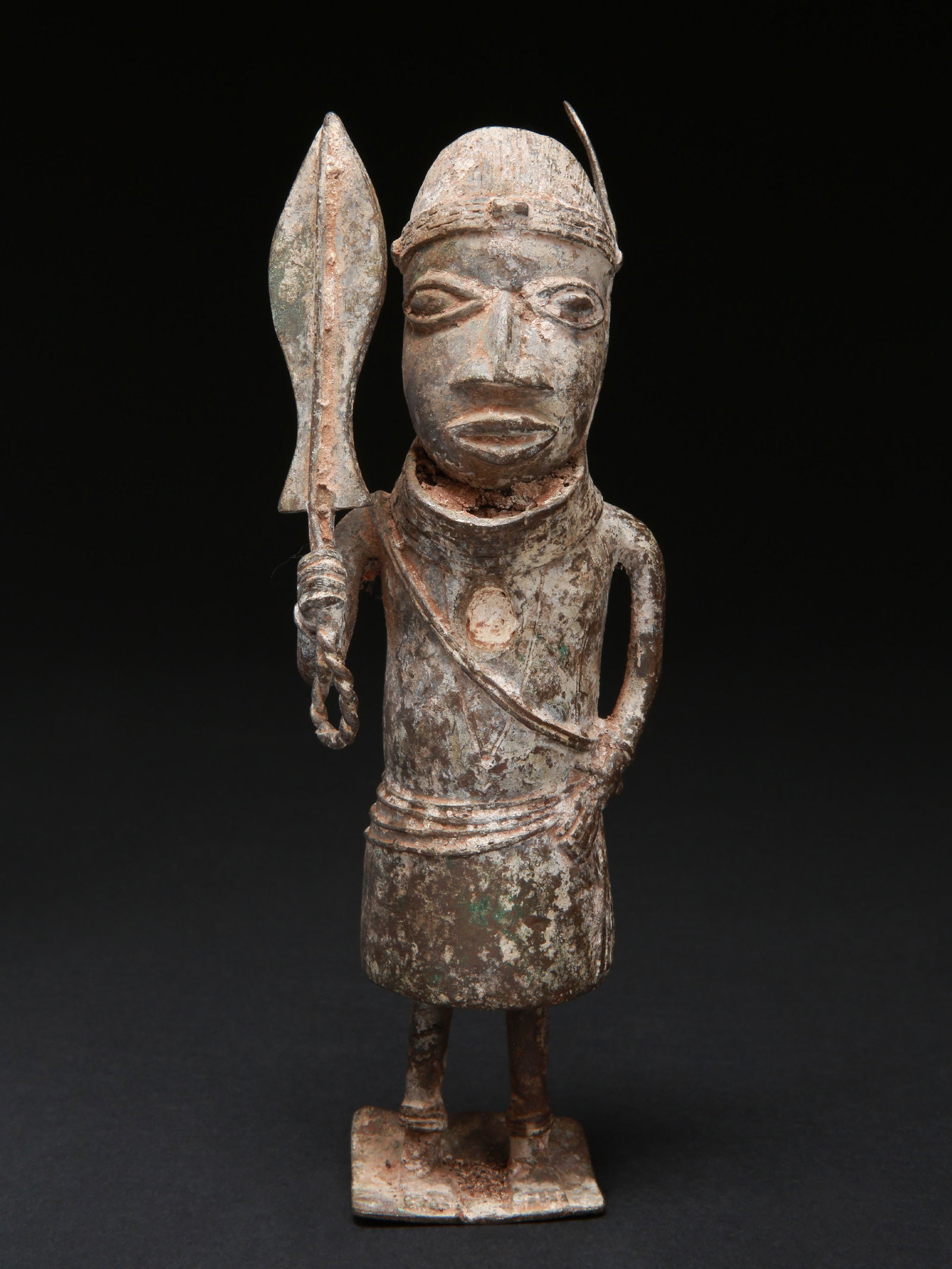 An Edo Commemorative Figure - 3