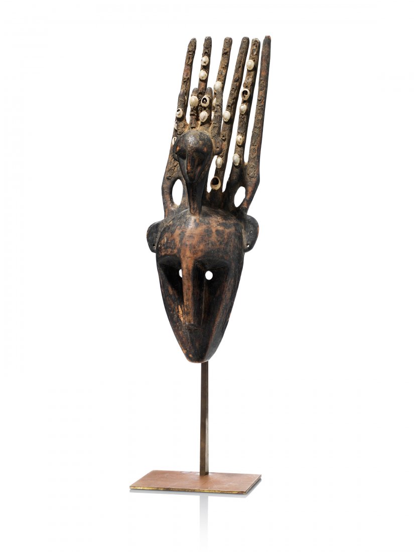 Maske, "ntomo" (1 of 5)