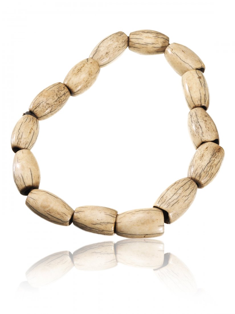 Elfenbein-Collier (1 of 1)