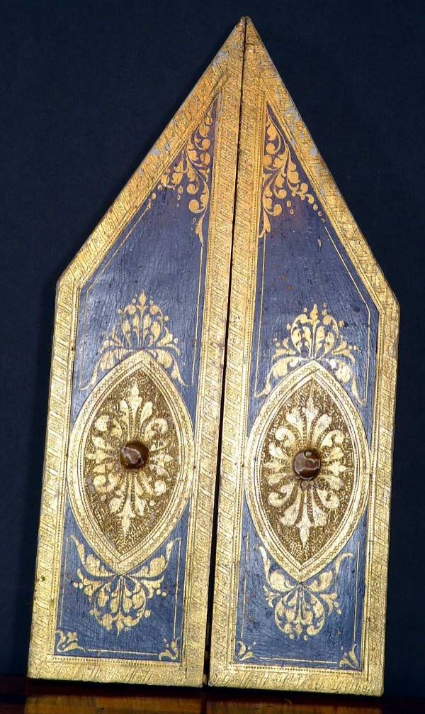 3 PANEL GOLD LEAF ICON W/MADONNA & CHILD 923 - 2