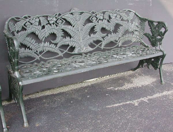 CAST IRON BENCH WITH FERNS 2823A