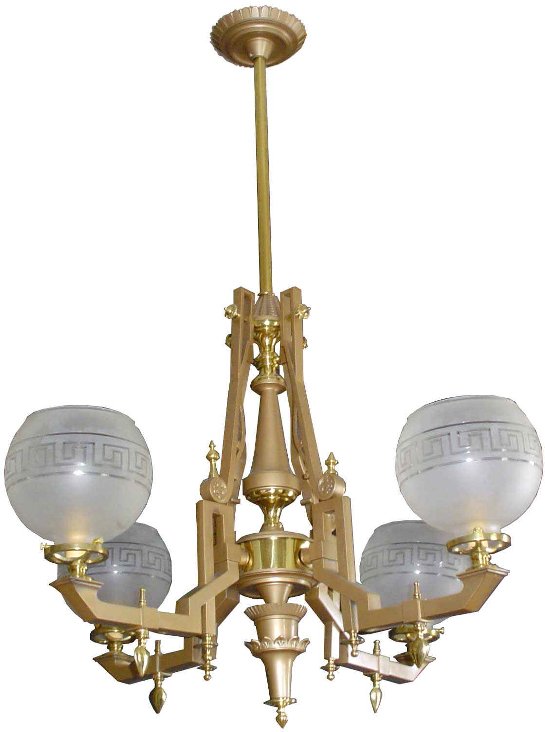 4 ARM RENAISSANCE GAS LIGHT W/ 2 5/8 SHADES 1154