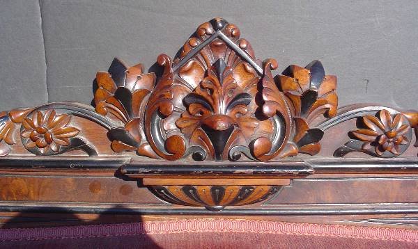 AMERICAN ALLEN BROS. SOFA WITH GRIFFINS 1529 - 2