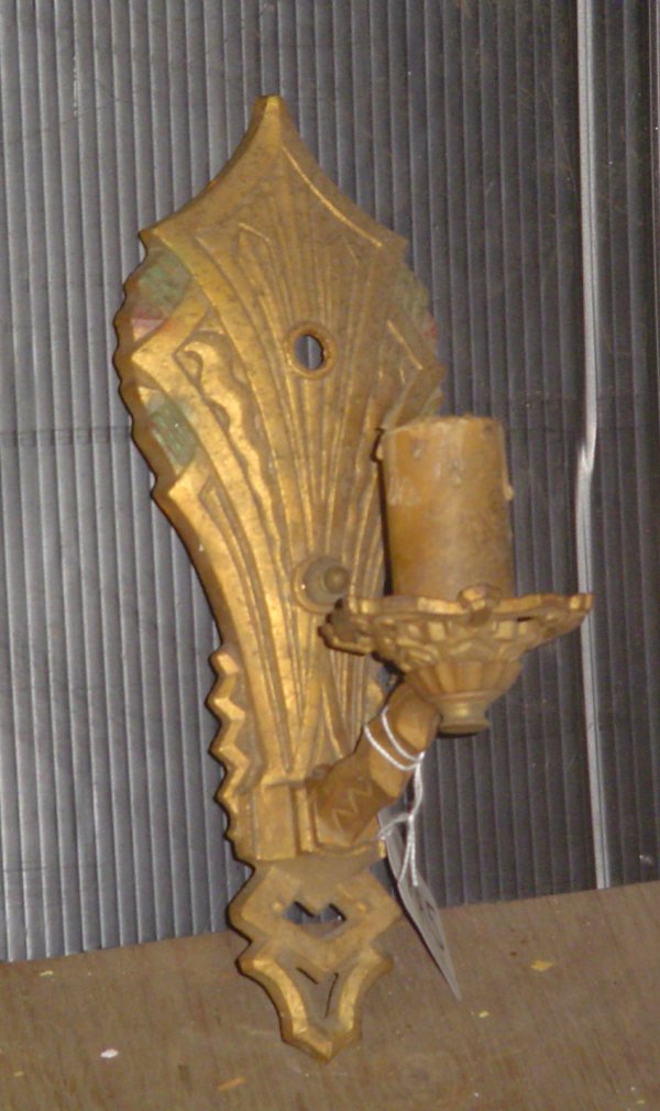 IRON ART DECO WALL SCONCE