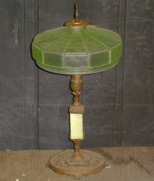 1149: IRON AND ONYX TABLE LAMP