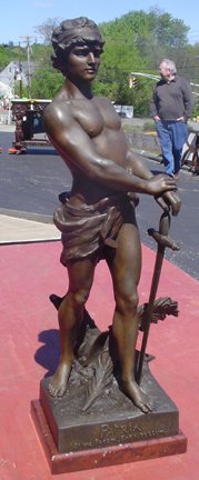 SPELTER STATUE OF MAN SIGNED: HIP NOREAY 3051 - 2