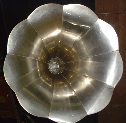 OAK GRAPHOPHONE FROM COLUMBIA RECORDS 3122 - 4