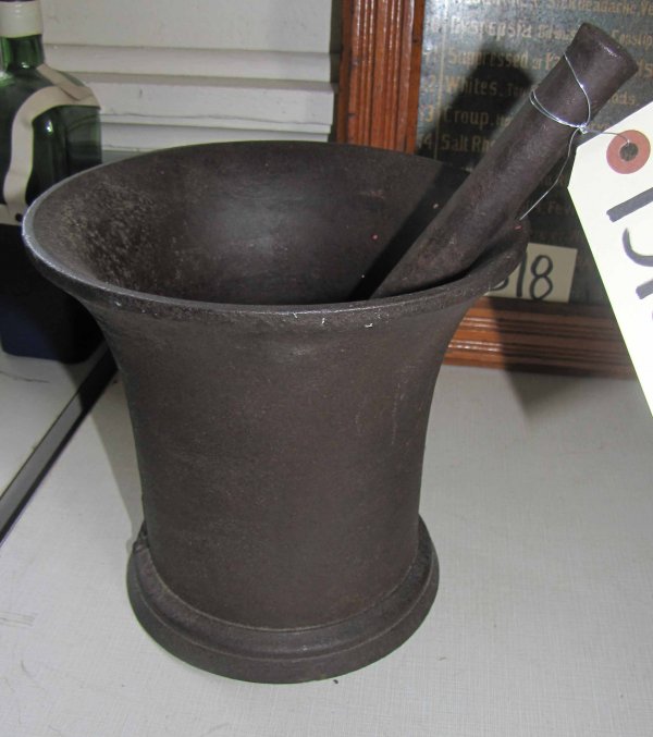 ORIGINAL CAST IRON ANTIQUE MORTAR AND PESTLE 1516A: Cast iron mortar and pestle. Dimensions: 7.5"H x 7.75"D. Age: 1880. Material: cast iron
