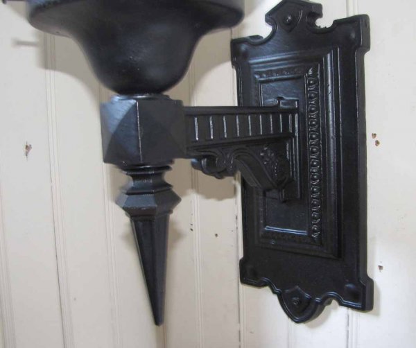 PR LG BRACKET ARM EXTERIOR IRON WALL SCONCES 3460 - 3