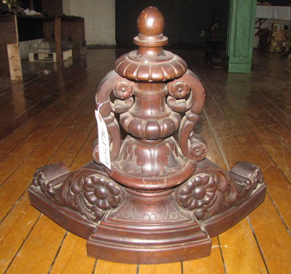 CURVED CVD WALN CRESTS W/URN CTR FLOWERS 3615A: Curved carved walnut crest with urn center, flowers, acanthus leaves and incised accents. Material: Walnut. 19.5"H x 23"W x 9.5"D. Age: 1880