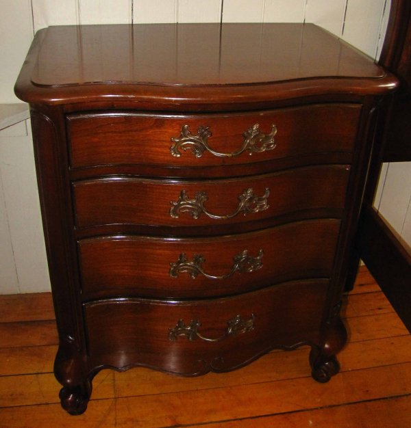 ANTIQUE 7 PC MAHOGANY BED ROOM SET 1553 - 4