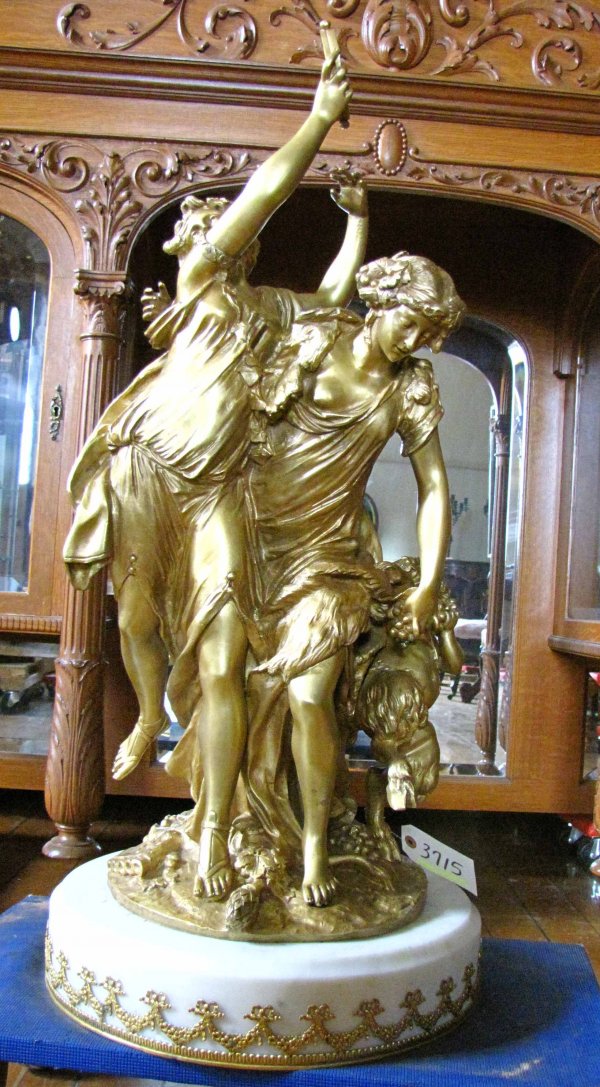 SGD CLOIDON BZ SCULPTURE 2 MAIDENS & CHILD 3715