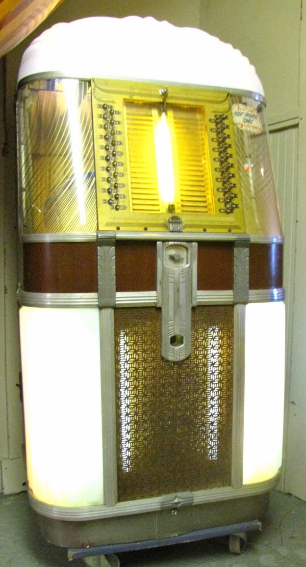 ORIGINAL MODEL 500 AMI ART DECO JUKEBOX 3627 - 3