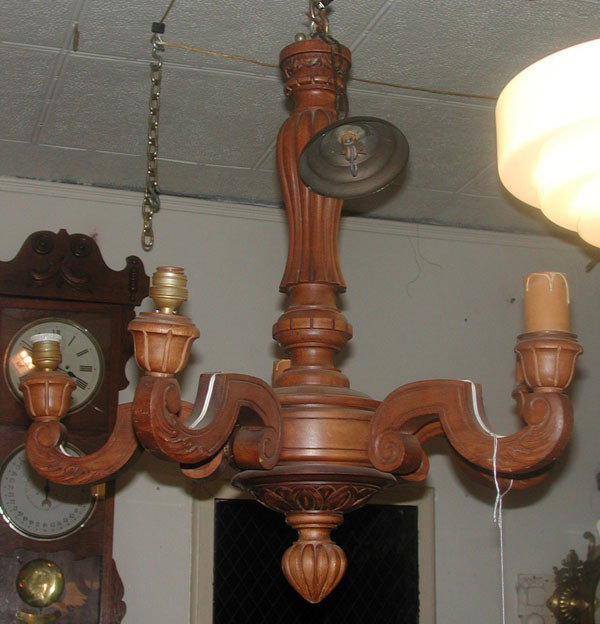 5 ARM CARVED WOOD LIGHT (6360E)