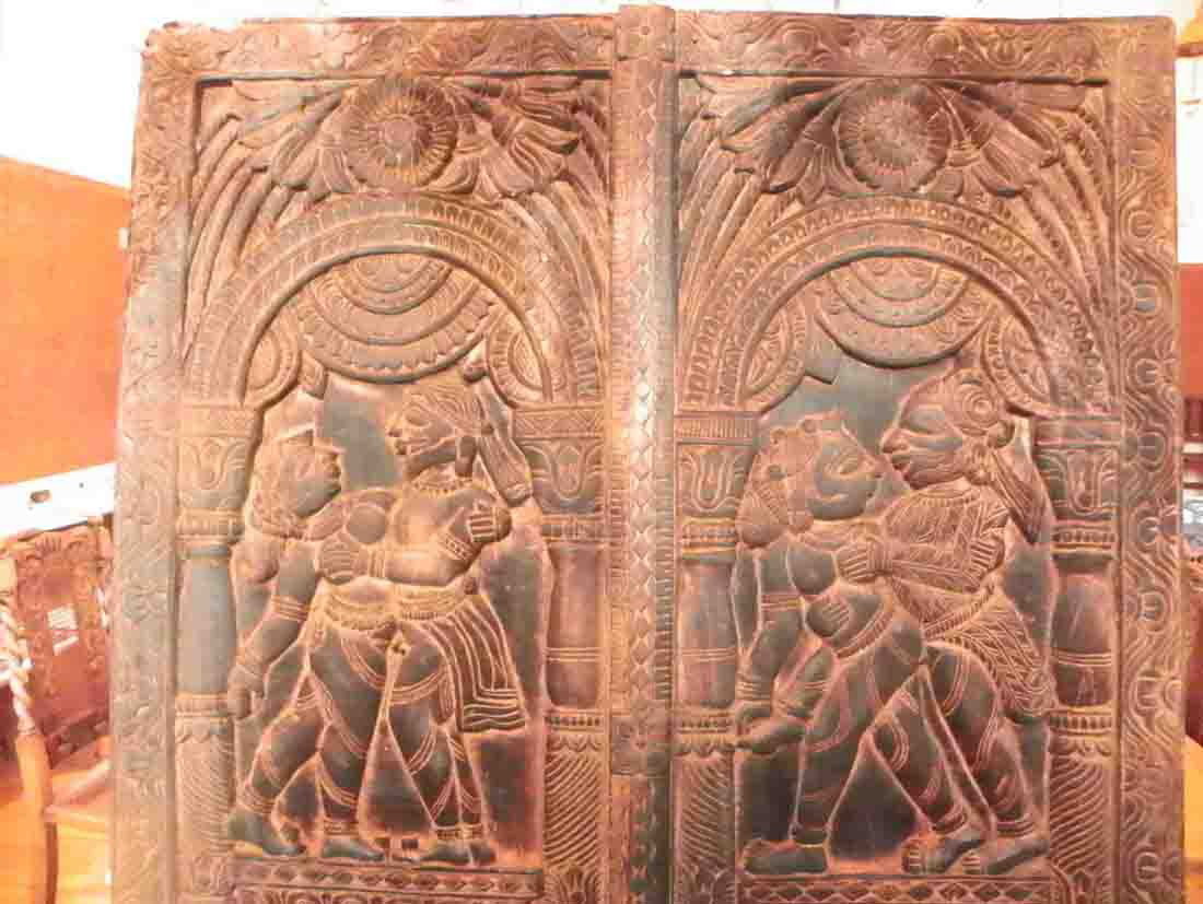 QUAIPAR CARVED TEAKWOOD PANEL 1512 - 4