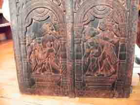 QUAIPAR CARVED TEAKWOOD PANEL 1512 - 8