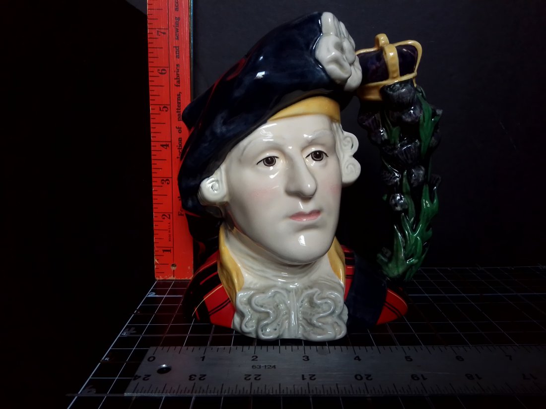 Royal Doulton Toby mug- Large 1989 Bonnie Prince Charles: Royal Doulton Toby mug- Large 1989 Bonnie Prince Charles