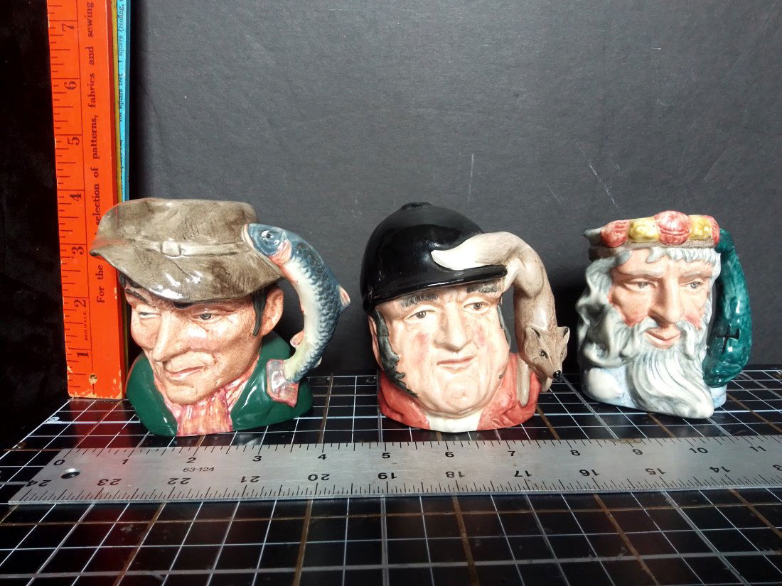 3 Royal Doulton  Toby mugs, 1959 Gone away, 1954 The poacher & 1960 Neptune (1 of 4)