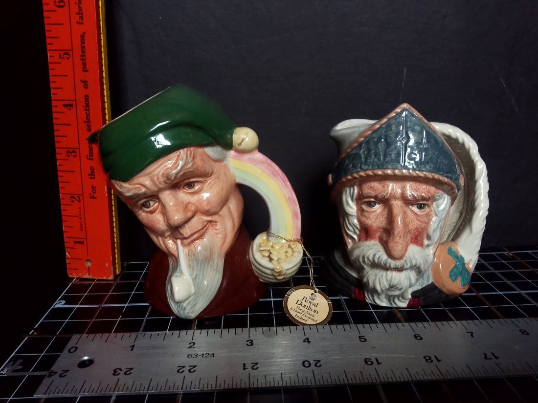 2 Royal Doulton Toby mugs- 1989 leprechaun & 1956 Don Quixote (1 of 4)