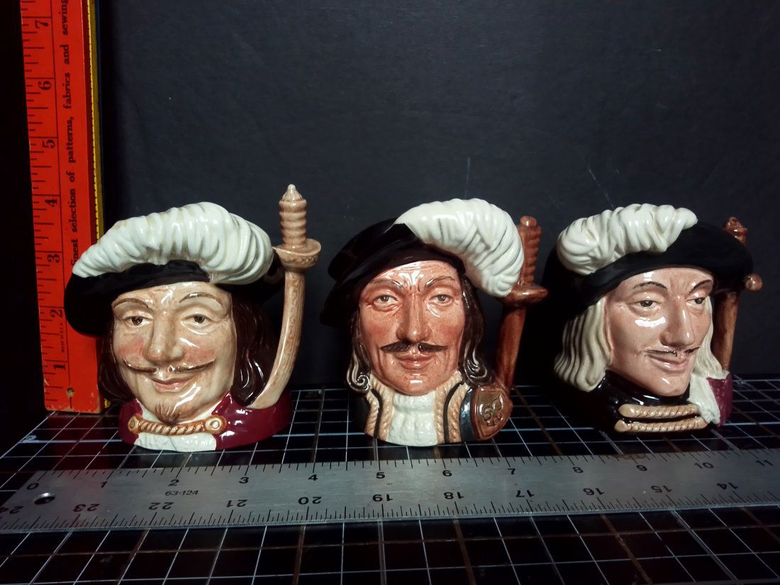 3 Royal Doulton Toby mugs- 1955 Three musketeers, Porthos, Aramis & Athos (1 of 4)