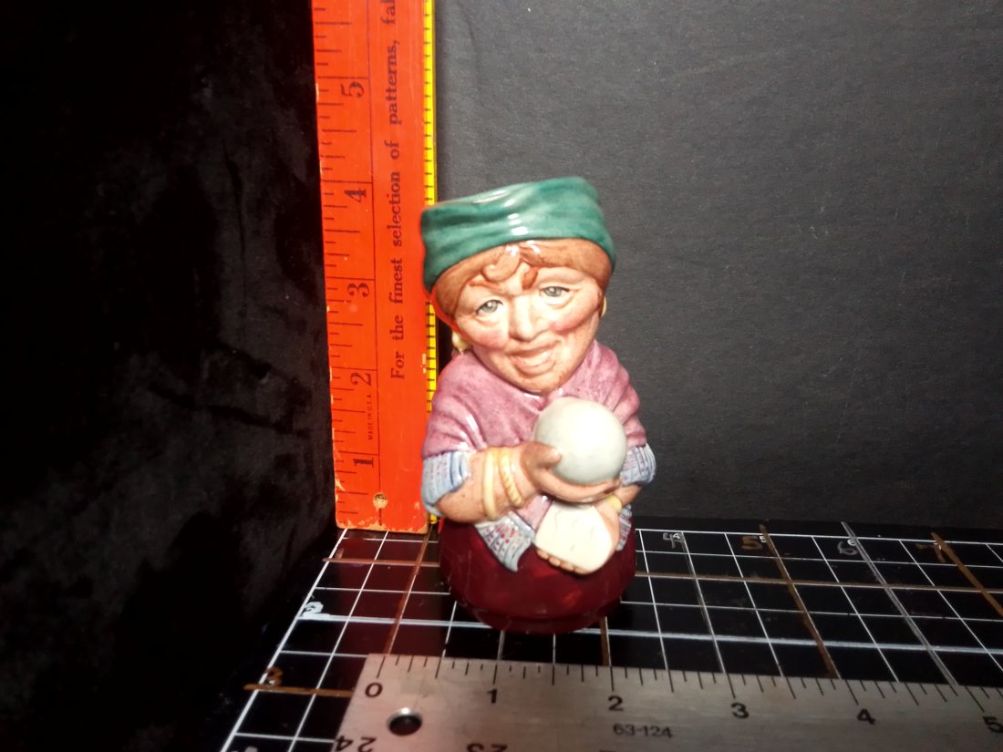 Royal Doulton 1983 madam Crystal The Clairvoyant Toby mug / creamer, fortune teller gypsy (1 of 5)