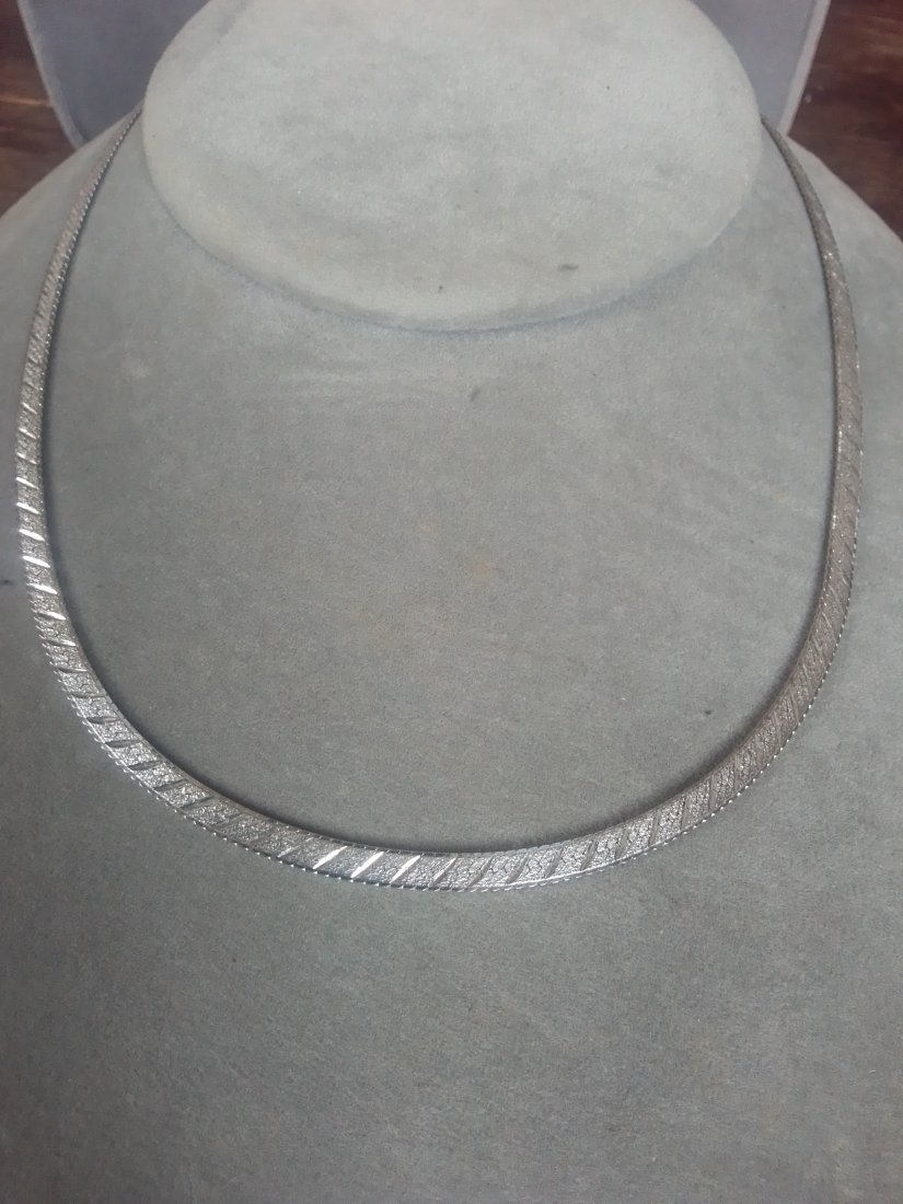 925 Sterling double sided etched cut herringbone necklace, clover Hallmark 18" .355 troy ounces (1 of 8)