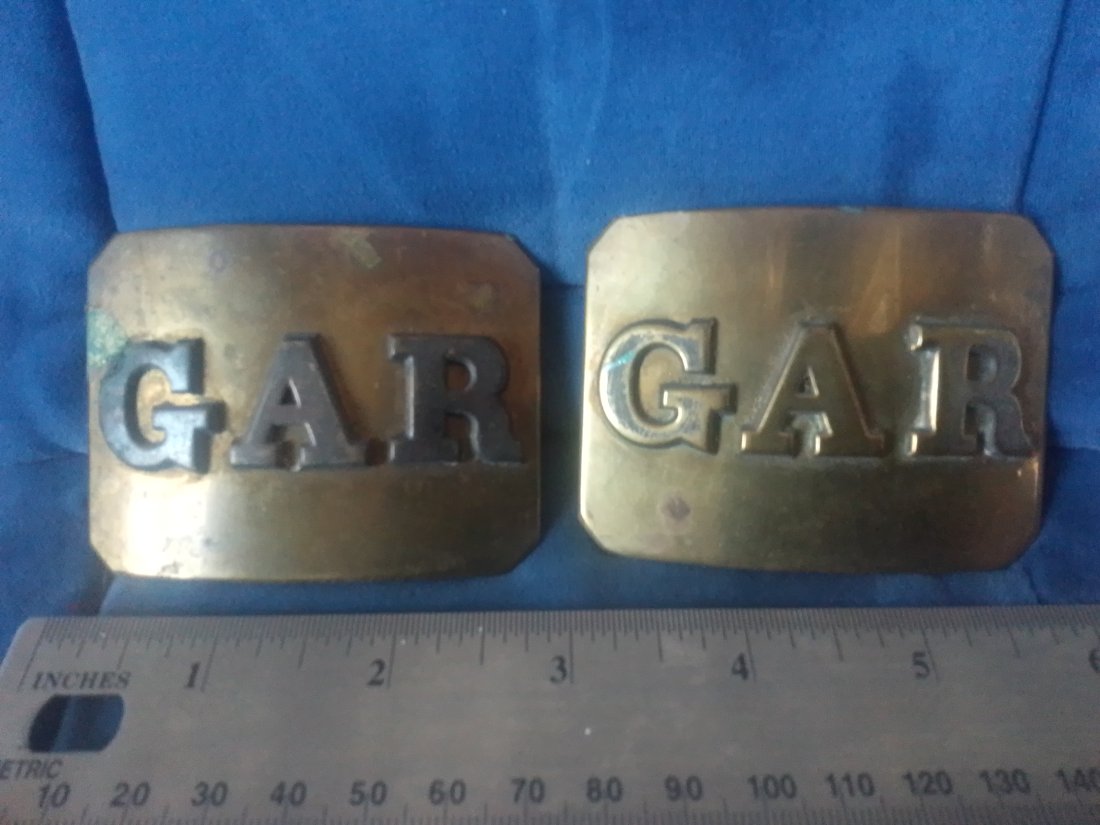 Two (2) vintage brass GAR belt buckles, civil war Grand army Republic? (1 of 4)