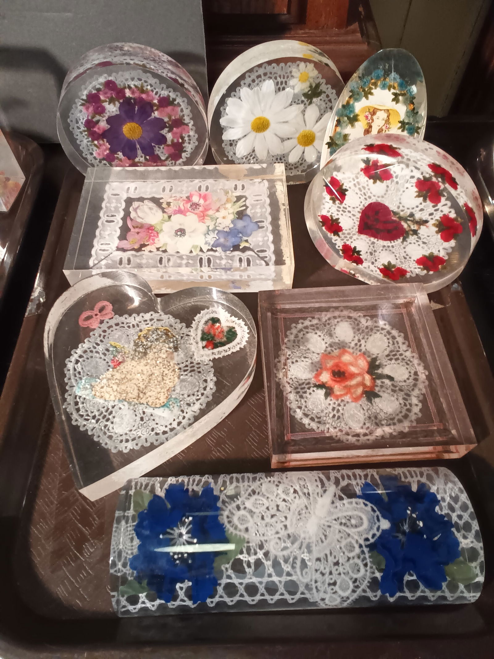 MCM Lucite Paperweights 8 different Victorian style with lace, Flowers, Heart, Cupid ect: MCM Lucite Paperweights 8 different Victorian style with lace, Flowers, Heart, Cupid ect. I am listing these lucite pieces in no particular order as fairly quick listings and just a generic descriptio