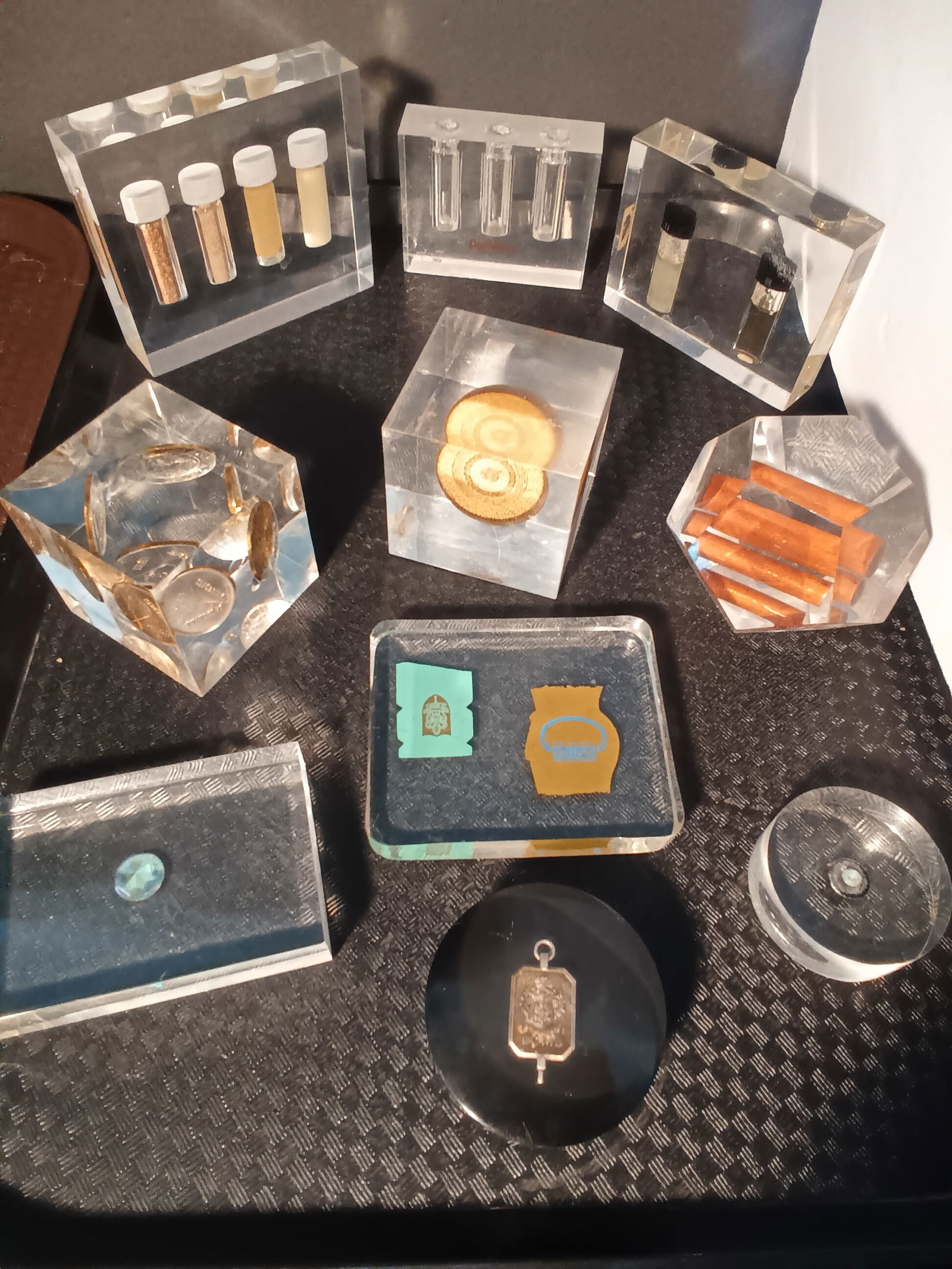 Mid Century Mondern Lucite Paperweights - 10 different, Tubes, logs, Diamonds, Coins Etc. (1 of 9)