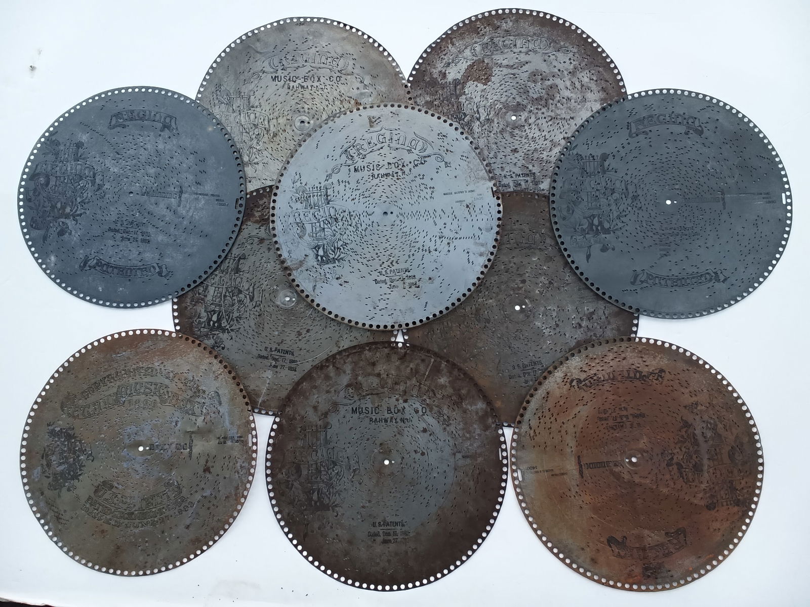 **Late Arrival** 10 Victorian 15 1/2" diameter Regina Music box disc / discs' (1 of 12)