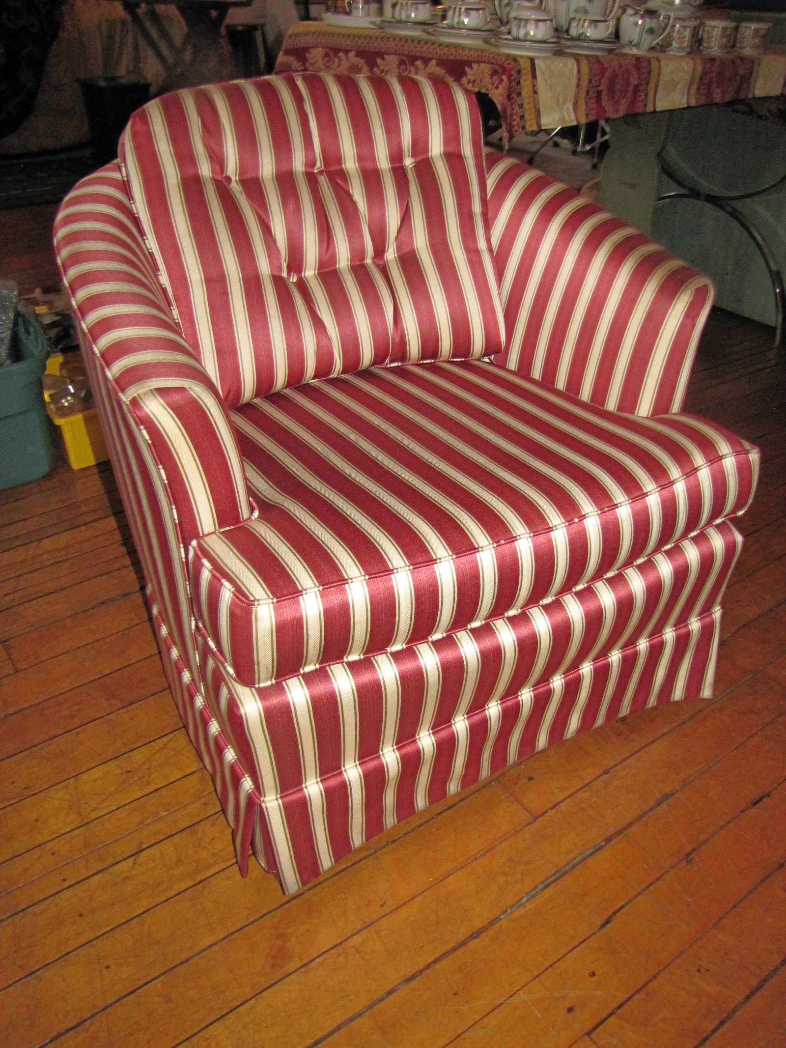 Nice Vintage Candy Cane Club Chair Red & White Stripes 35" L x 31" W x 28" H: Nice Vintage Candy Cane Club Chair Red & White Stripes 35" L x 31" W x 28" H and the height to the seat is 18". Once owned by a little older lady who obviously kept this very clean. This is an extreme