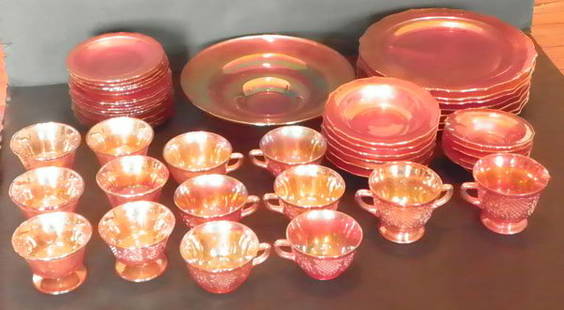 50 PC DEPRESSION GLASS DINNERWARE SET W/FLOWERS 1521: Large 50 piece depression glass dinnerware set with floral décor. The lot includes 1 large bowl, 6 med bowls, 5 sm bowls, 17 saucers, 6 cups, 6 mugs, 1 creamer, 1 sugar bowl, 1 flat plate and 6