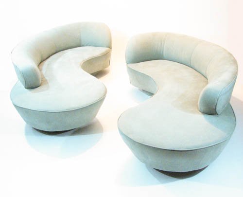 A Pair of Vladimir Kagan Sofas for Directional (1 of 10)
